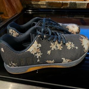 NoBull trainers, blue floral, size 8